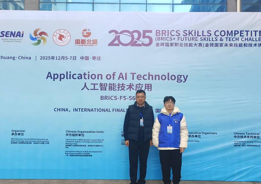 说明:e34a68fa864028e9ea1c982daf4eeab6