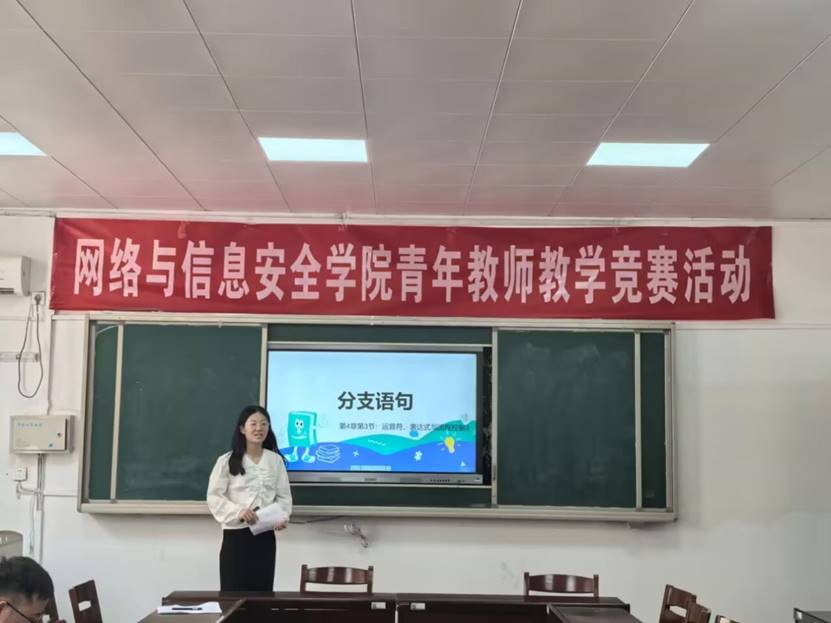 说明:D:\QQ\文件下载\71539321\nt_qq\nt_data\Pic\2025-07\Thumb\30f497d1dd16705bbd23c1c8c203c693_720.jpg